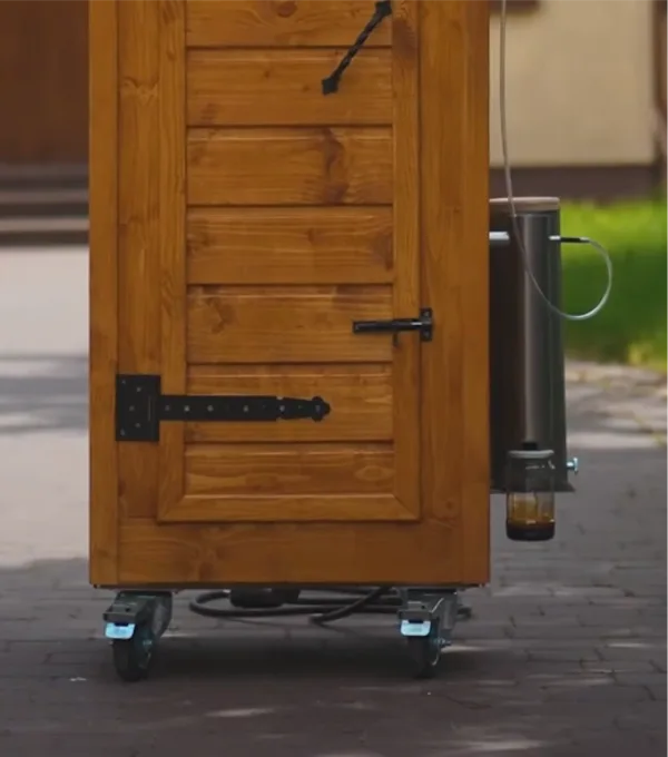 Kann ich den Räucherofen mit Rädern bestellen?