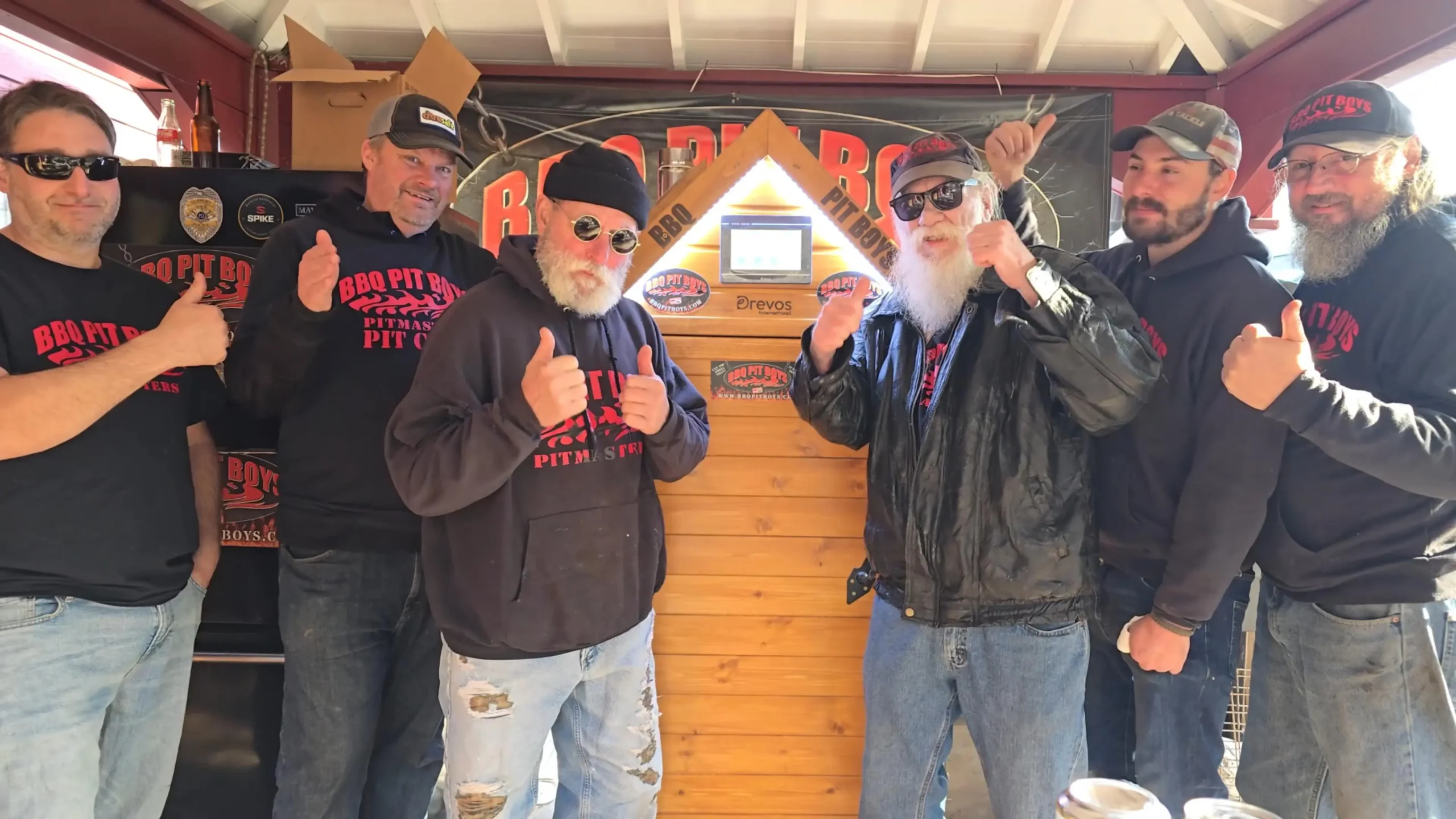BBQ Pit Boys