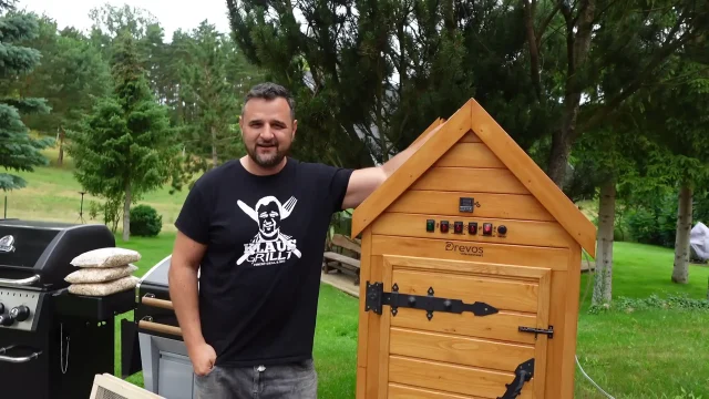 Klaus Grillt