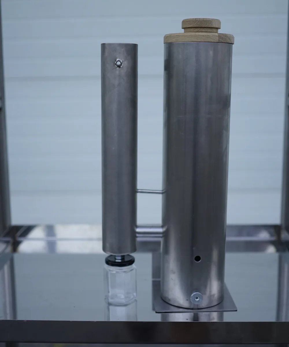 Smoke generator connection
